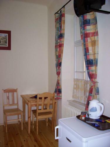 Hostal Victoria - Penzion & Restaurant