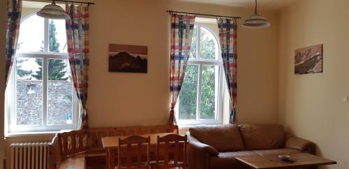Hostal Victoria - Penzion & Restaurant