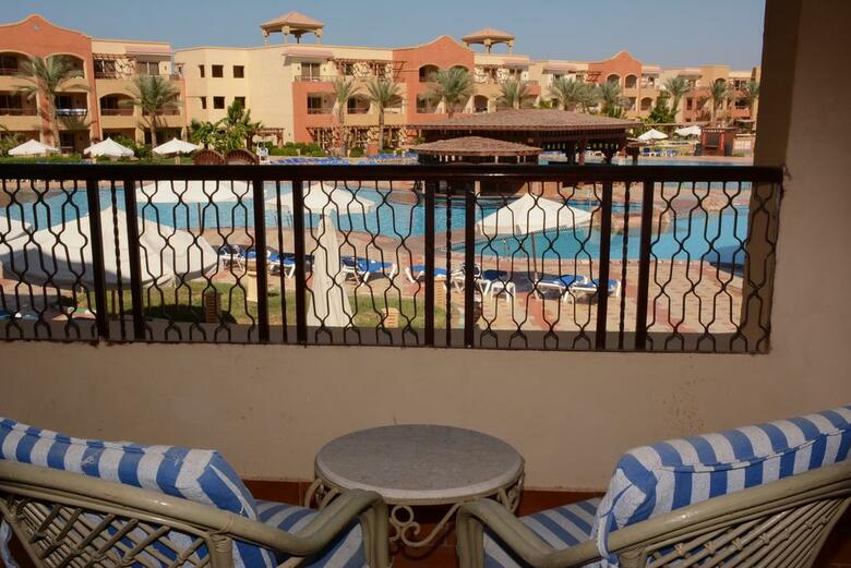 Hotel Regency Plaza Aqua Park And Spa Resort