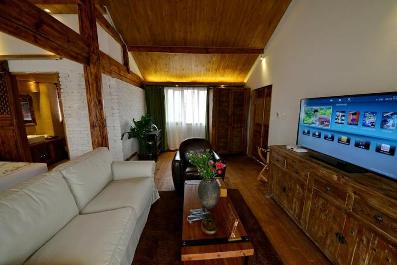 Bed & Breakfast Lijiang Seven Island Resort
