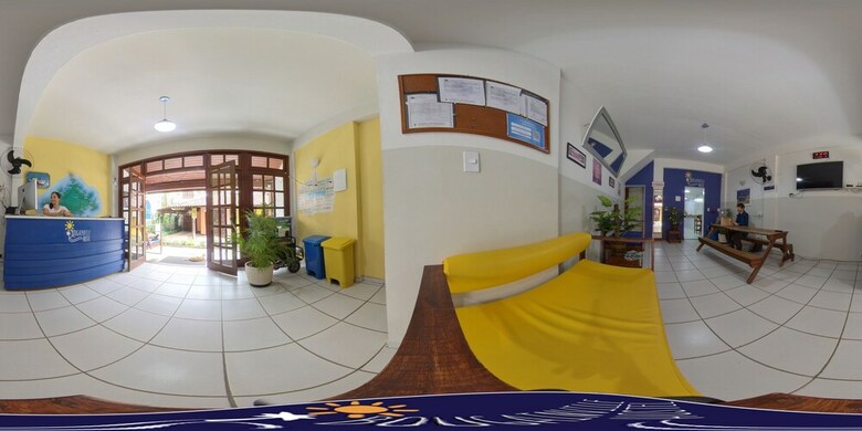 Hostal Bougainville Hostel