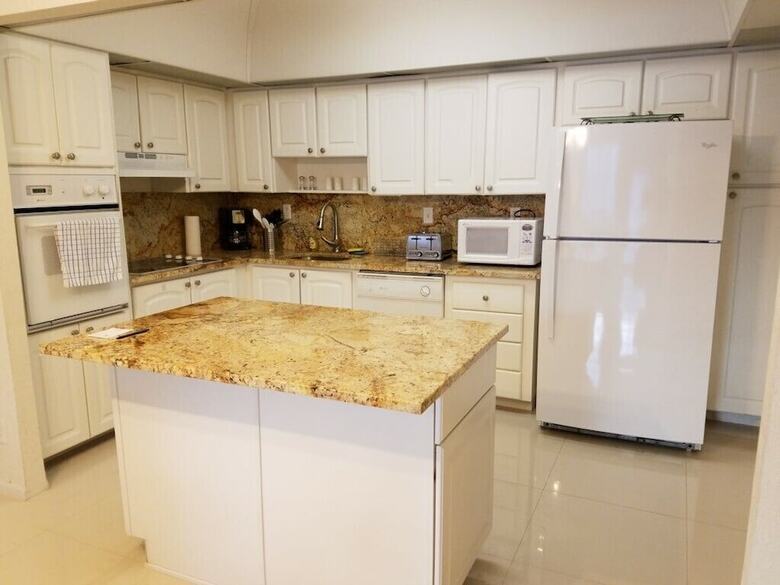 Premium 3 Bedroom Bay View Or1116