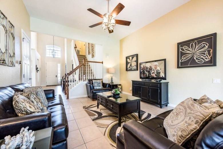 Svv 034 - Sunny Hilltop 5 Bed Pool Home