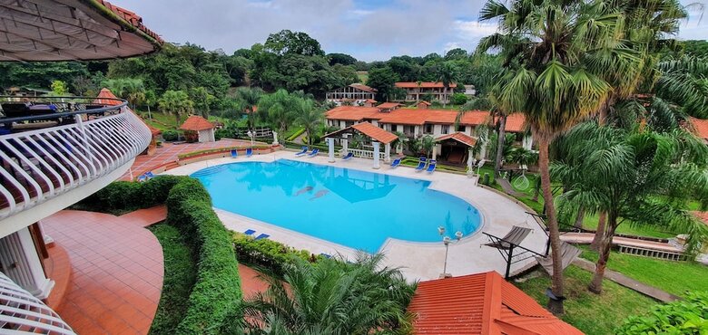 Hotel Martino Spa And Resort