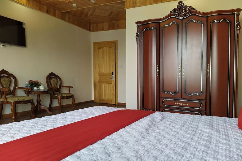 Oyo 841 Bao Hoang Hotel