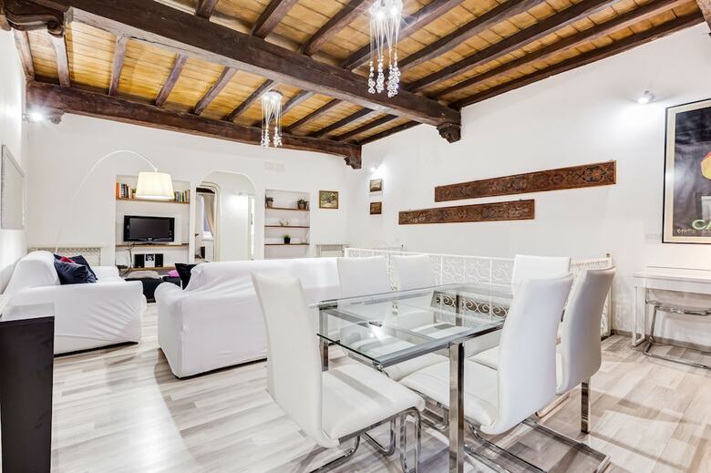 Charming Apartment In Campo de Fiori