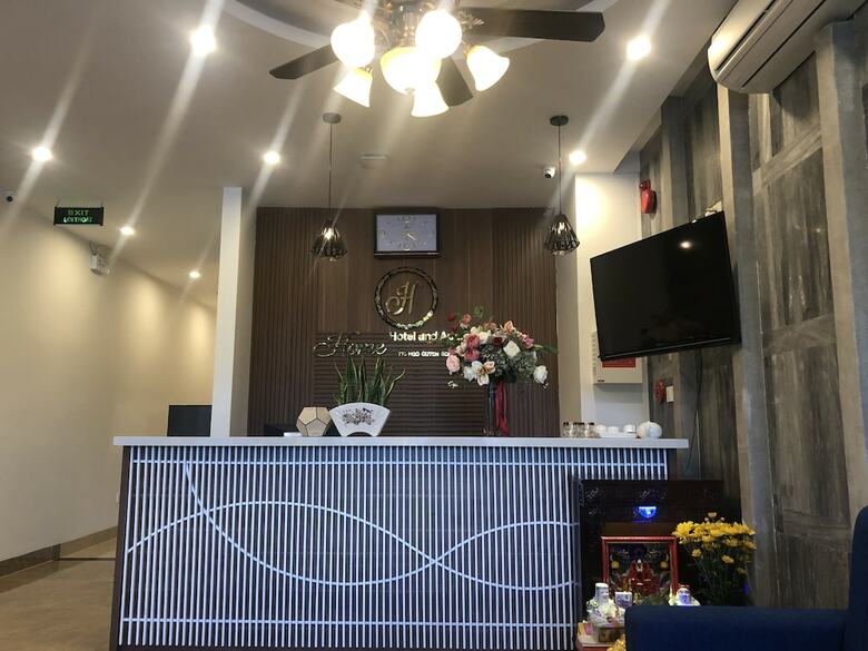 Oyo 859 Home Hotel And Apartment
