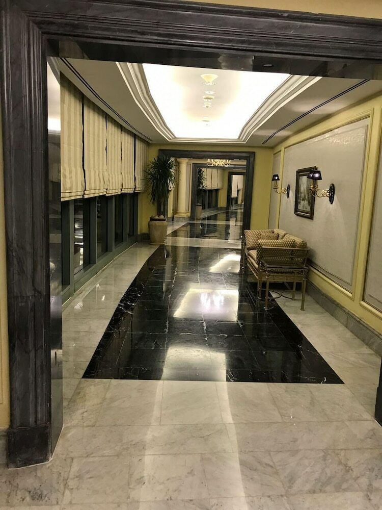 Apartment At San Stefano Grand Plaza