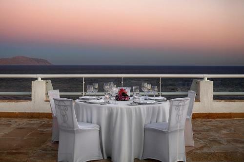 Sheraton Sharm Hotel, Resort, Villas & Spa