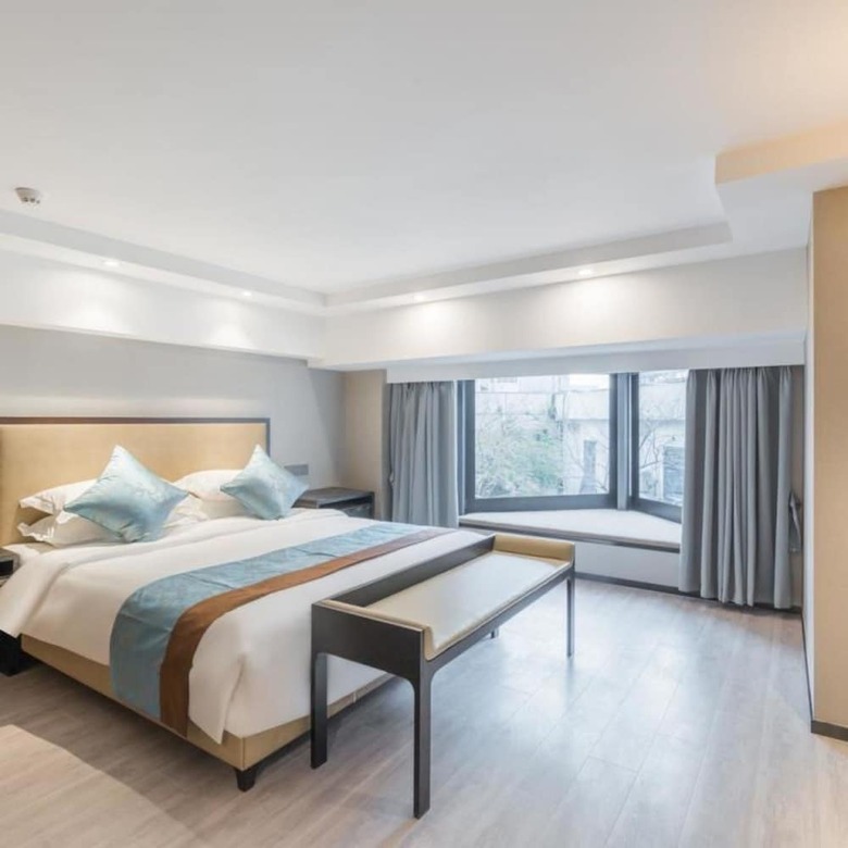 Vyluk J Hotel Shanghai West Station