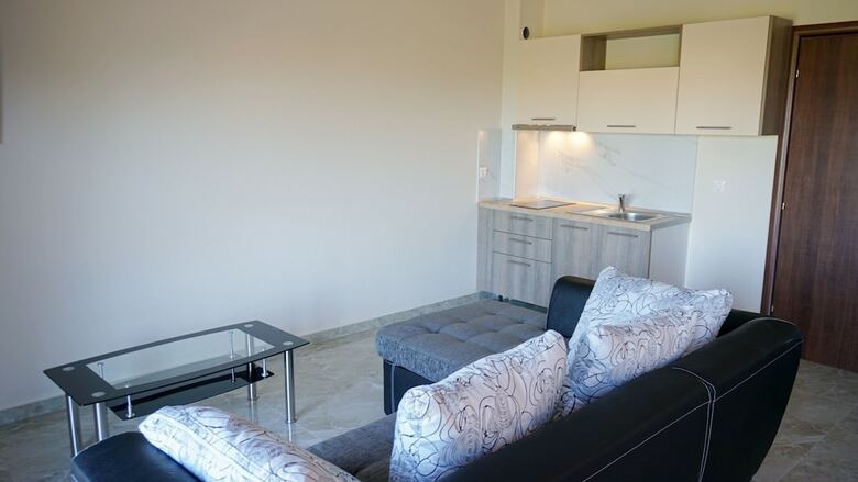 Sinodinos Deluxe Apartments