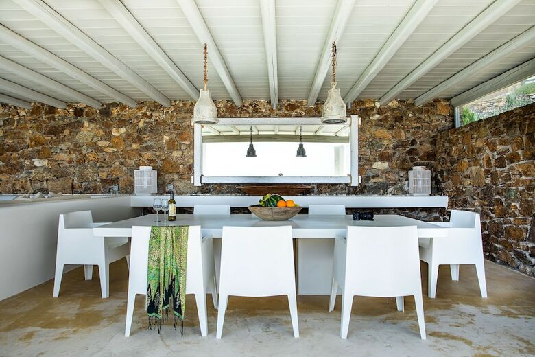 Villa Aliona By The Pearls Collection