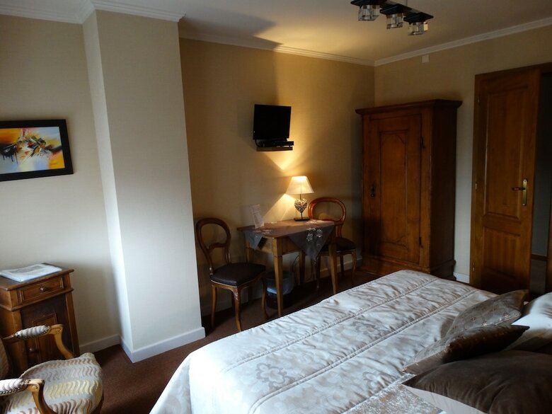 Bed & Breakfast Maison D'hotes La Maison Fleurie