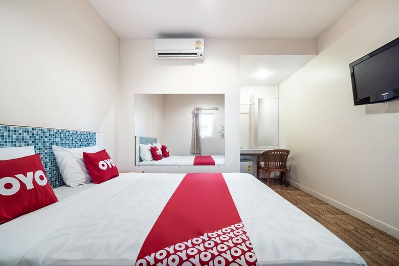 Hotel Oyo Baan Ruang Rung Roj