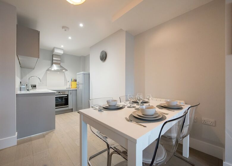 Space Apartments Modern Luxury 1 Bed