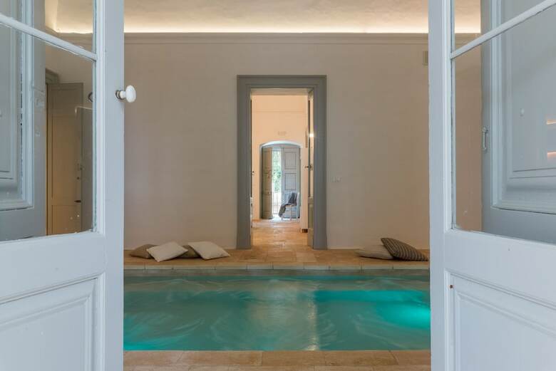 Villa Dimora Fumarola With Indoor Pool And Jacuzzi