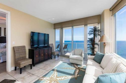 Island Tower By Meyer Vacation Rentals