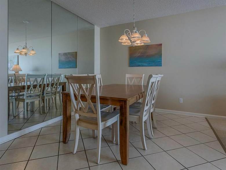 Pelican Pointe By Meyer Vacation Rentals