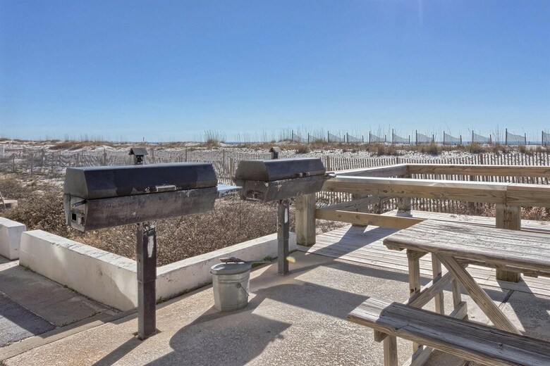Island Winds West By Meyer Vacation Rentals