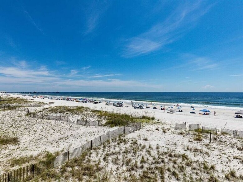 Island Sunrise By Meyer Vacation Rentals