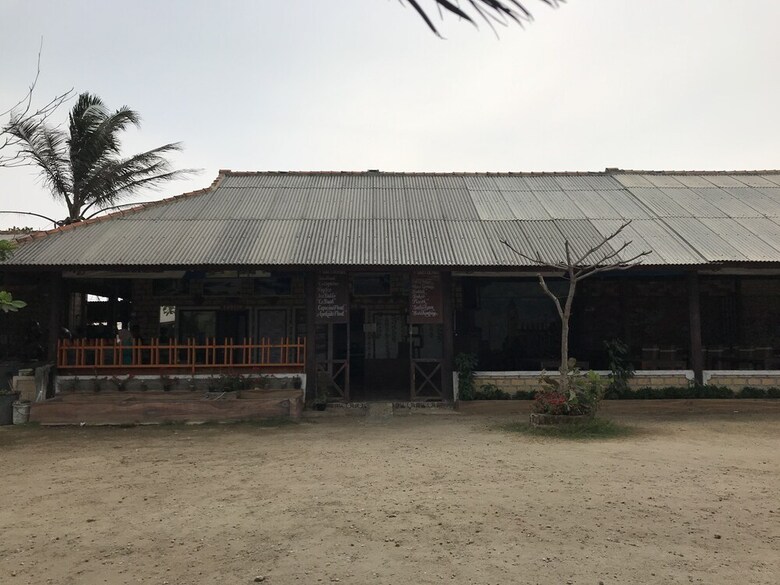 Hostal Oyo 2257 Pondok Alief