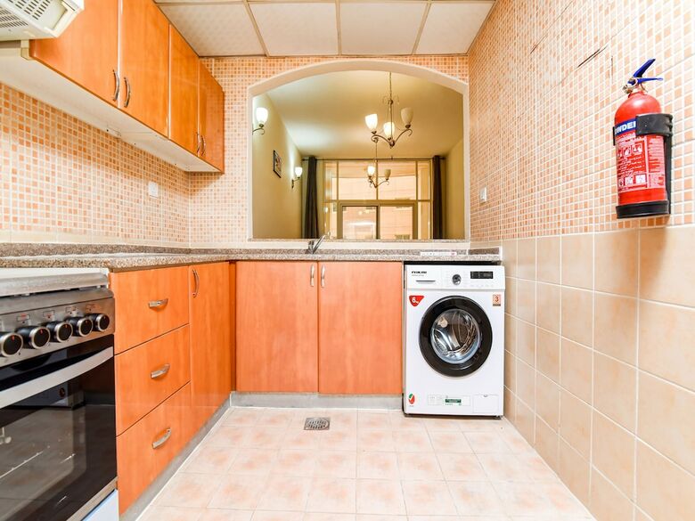 Apartamento Oyo Home 257 1bhk Axis One