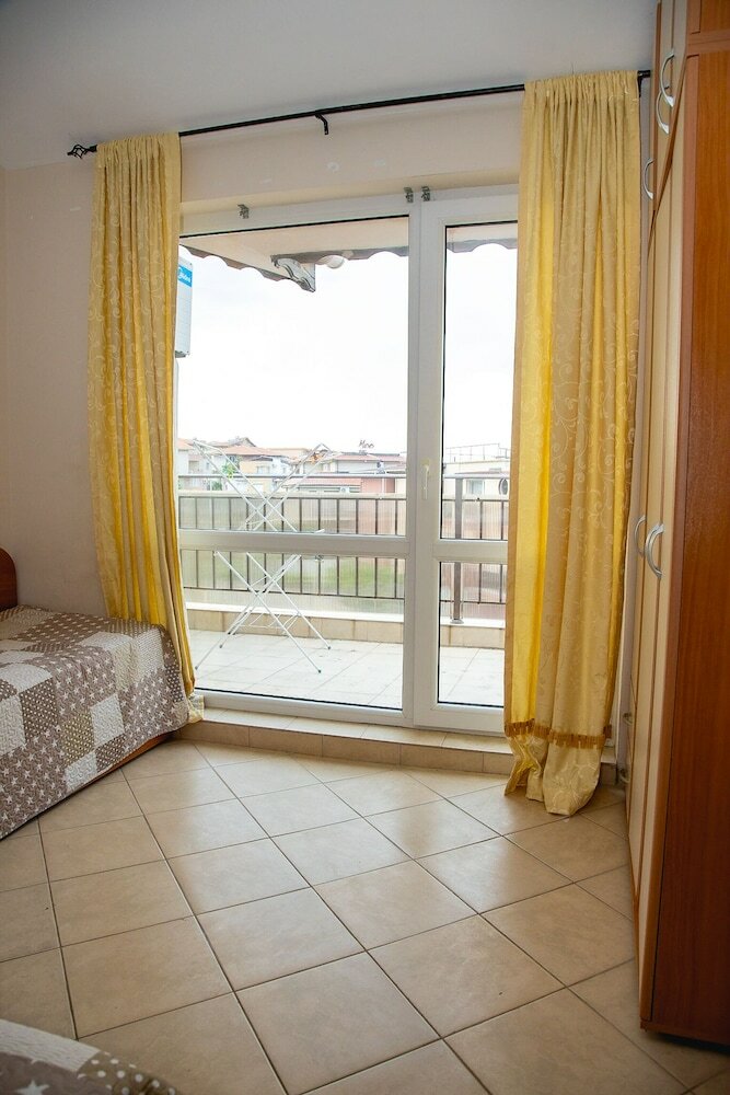 Fm Premium 1-bdr Apartment With Pool & Parking - Summertime