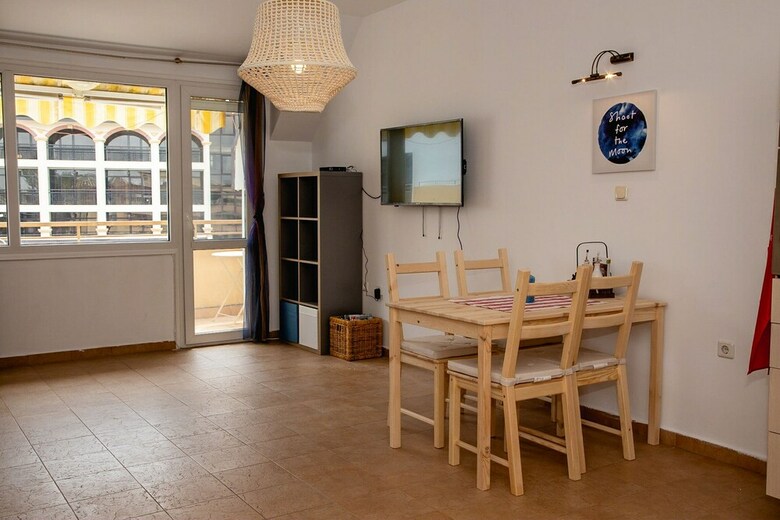 Fm Premium 1-bdr Apartment With Parking - Coral Joy