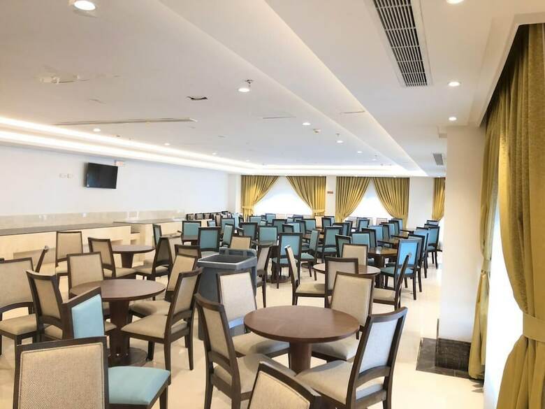 Zaha Al Madina Hotel 2