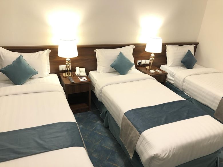 Zaha Al Madina Hotel 2