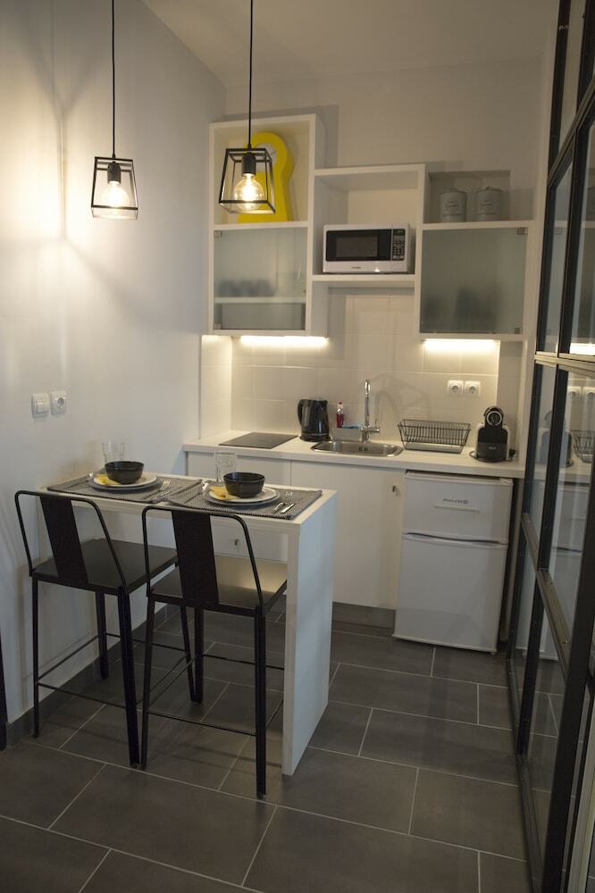 Super Stylish Apartments In Syntagma Square