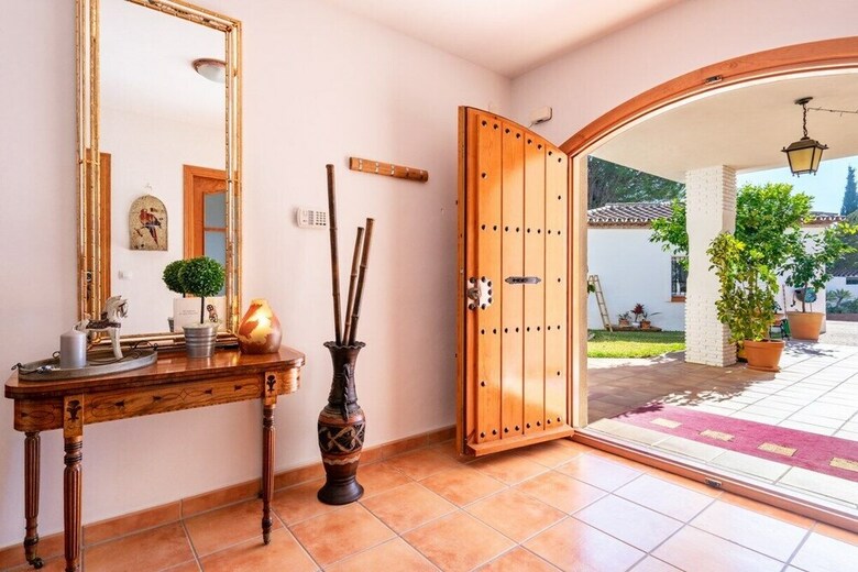 Spectacular Villa With Private Pool In Mijas Ref 41