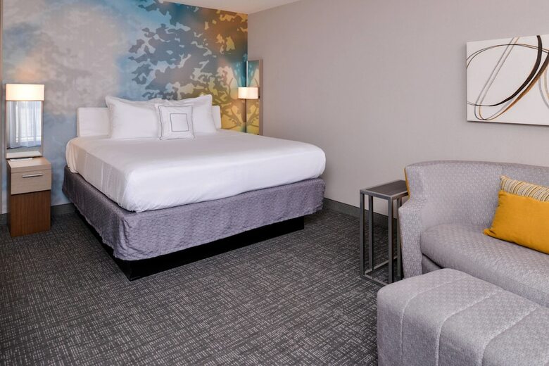 Hotel Courtyard By Marriott Milwaukee Brown Deer