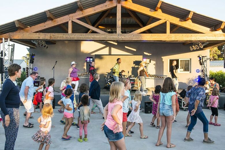 Camping Sunissim Le Domaine Les M�riers