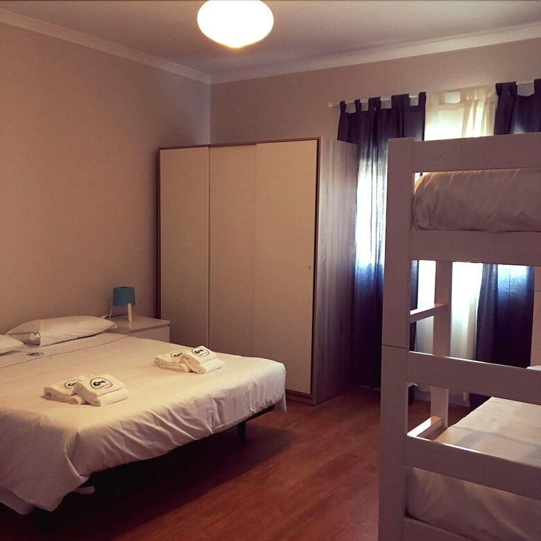 Hotel Furnaka Village Ecosurf