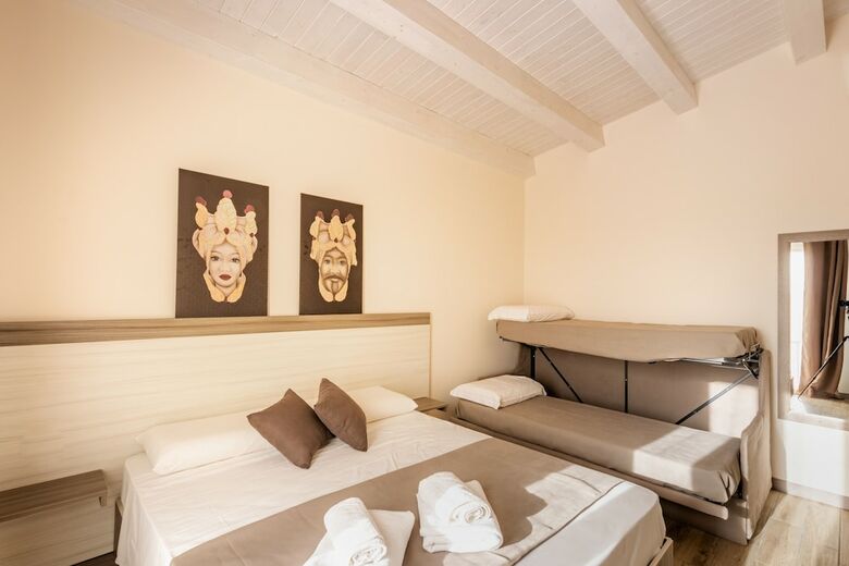 Bed & Breakfast Tramonto Ibleo Resort