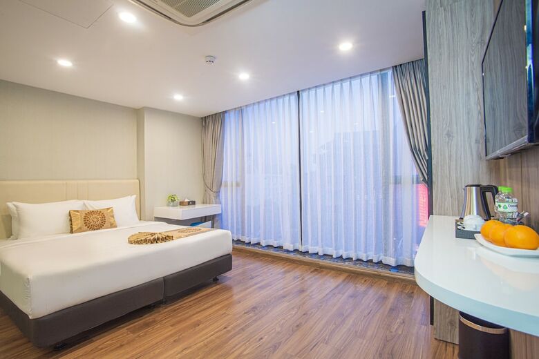 Bridgelakeside Hotel Hanoi