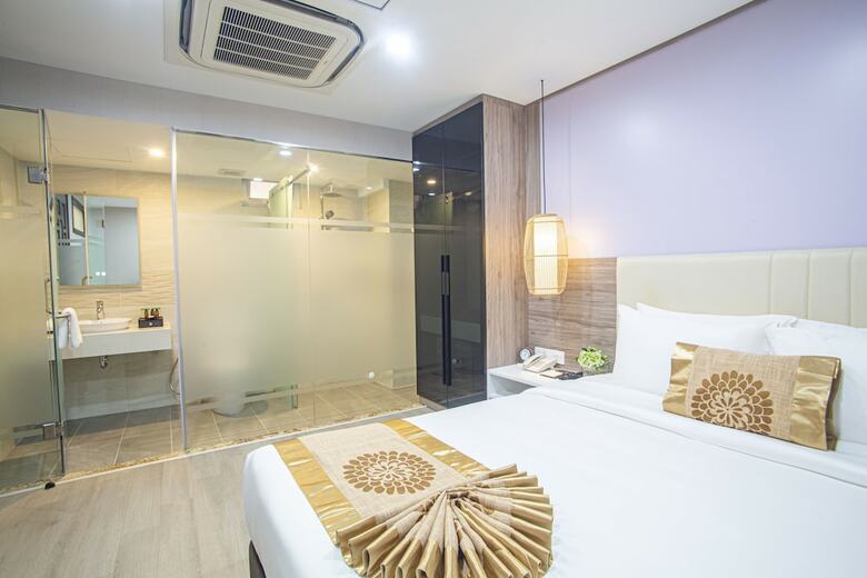 Bridgelakeside Hotel Hanoi