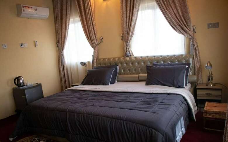 Bed & Breakfast Ralph And Comfort Luxury Suites