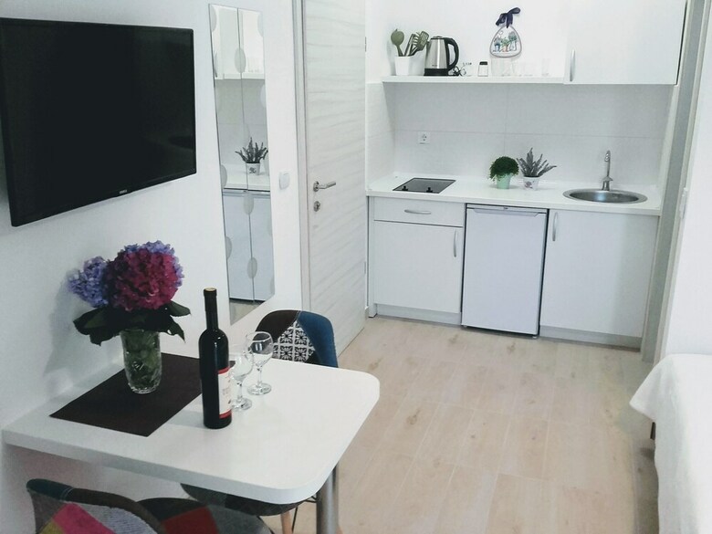 Apartamentos Guest House Djonovic