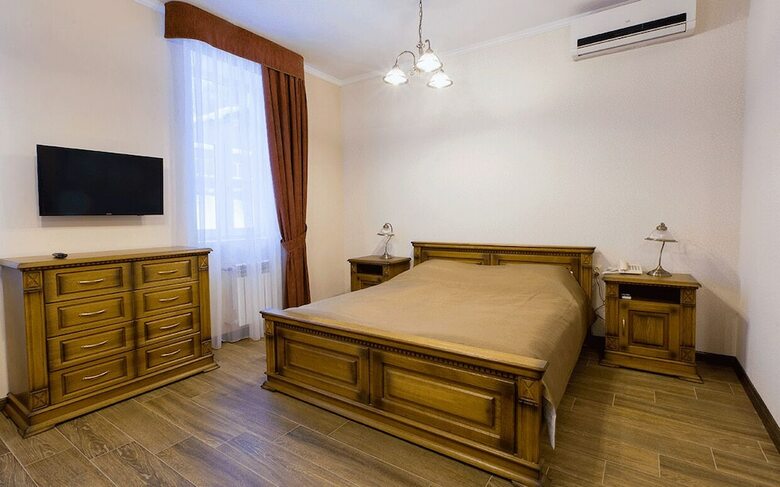 Hotel Favorit