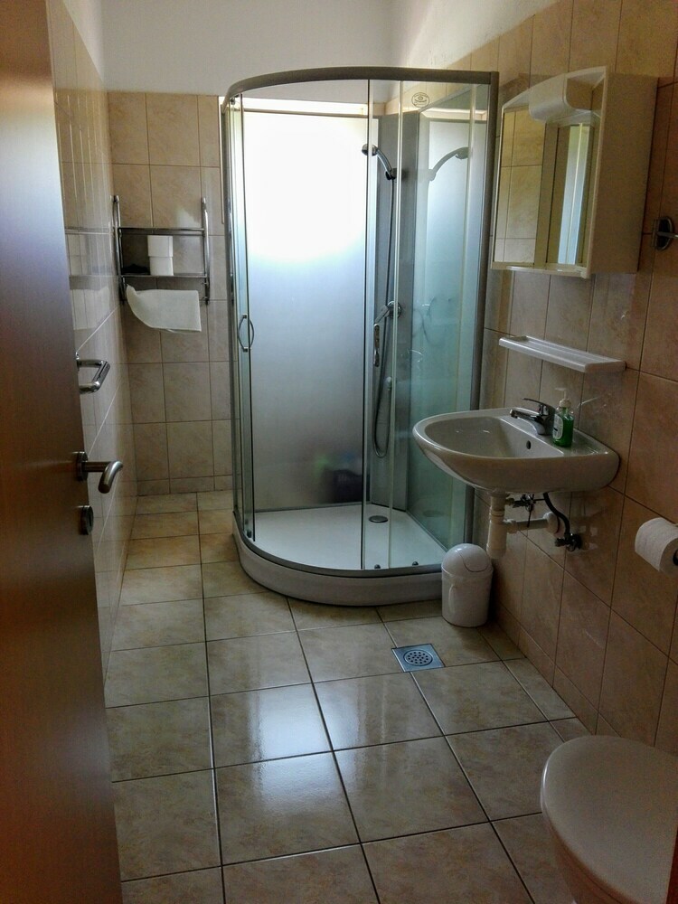 Apartments Dora Vrboska Island Hvar