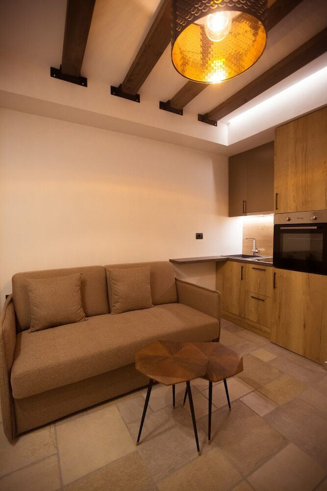 Adryades Luxury Apartments
