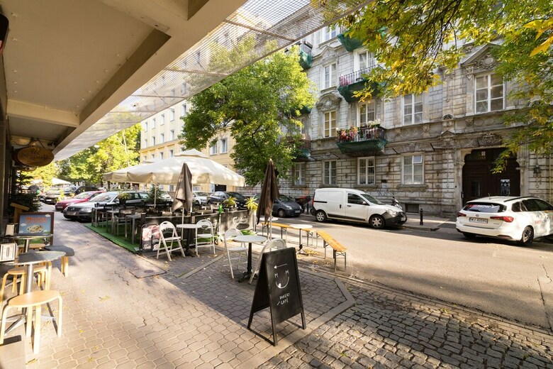 Wilcza ?r�dmie?cie Cozy Apartment