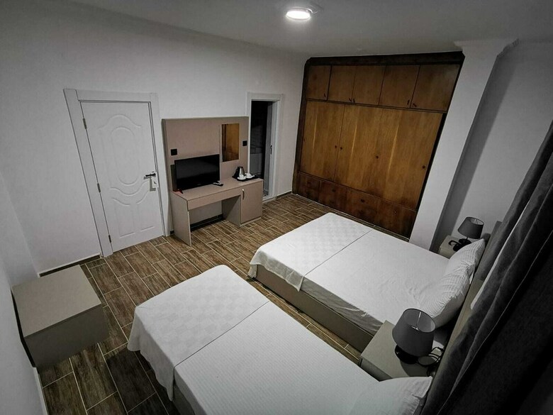 Hotel No57 Suites