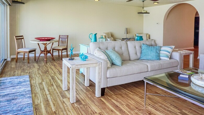 Treasure Island Intercoastal Boat Dock Pool 7989 By Techtravel