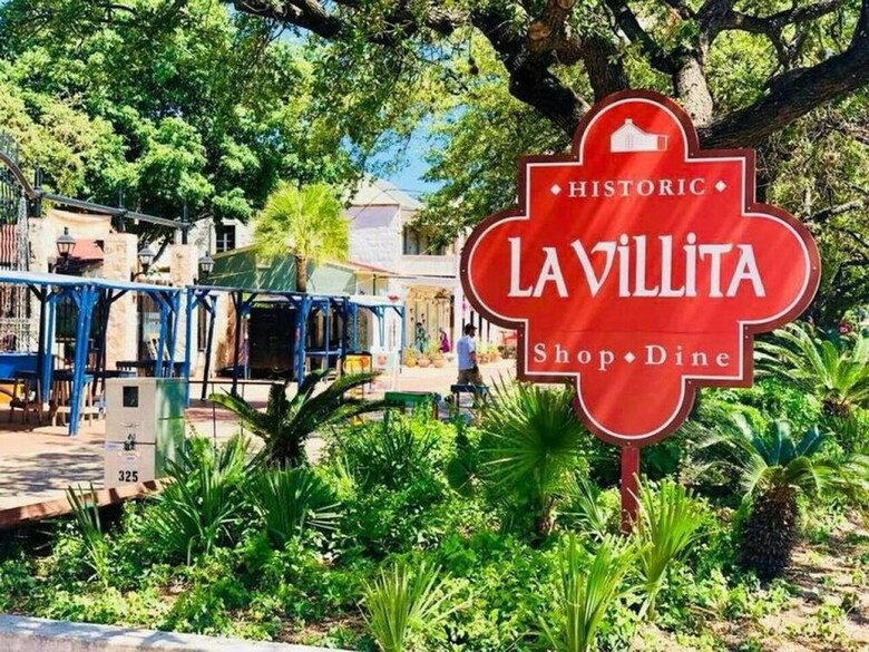 Cozy Downtown Guest House 2br/1ba Sleeps 8