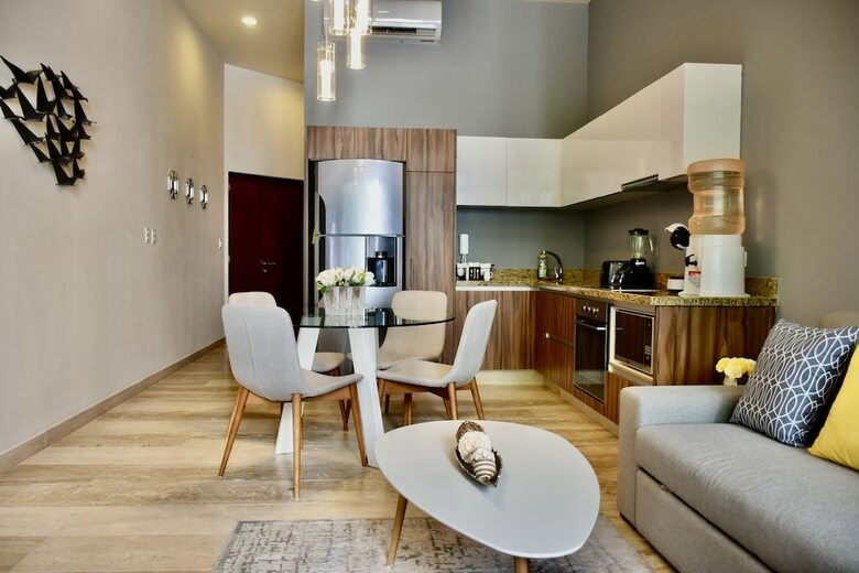 Apartamentos Luxury Condos By Select