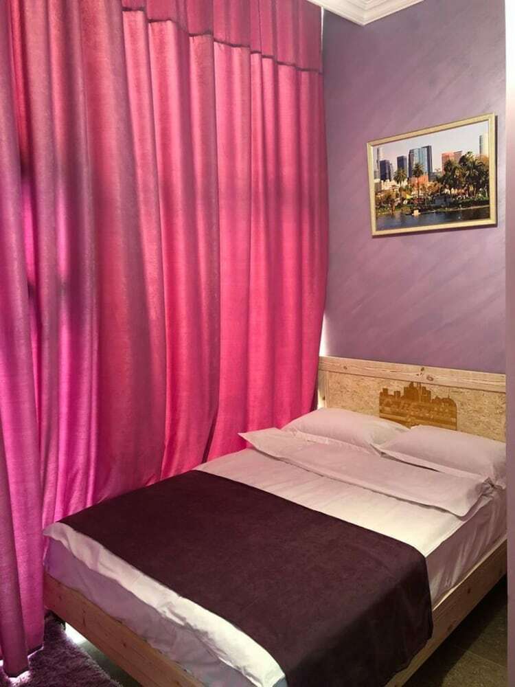 California Boutique Hotel And Tours