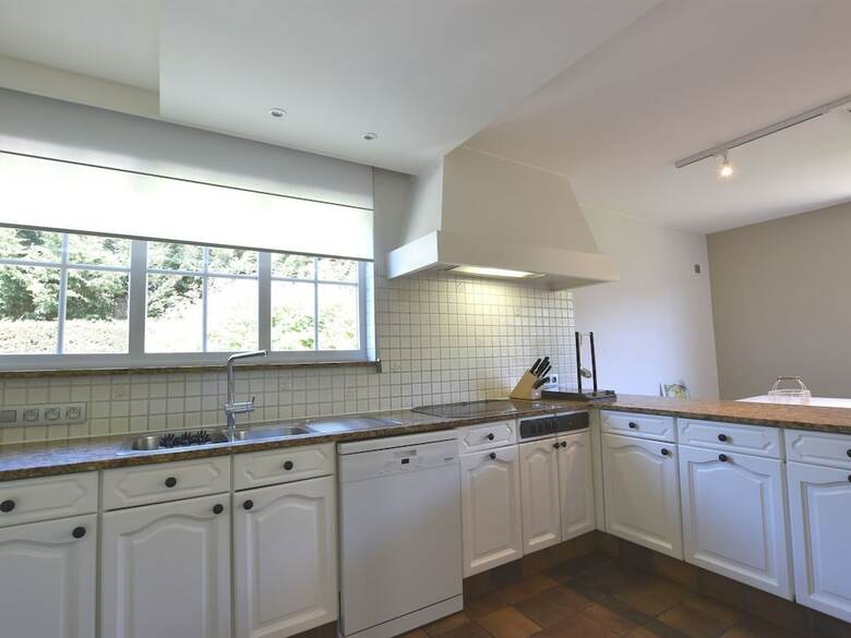 Luxury Villa In Sint-idesbald With Jacuzzi